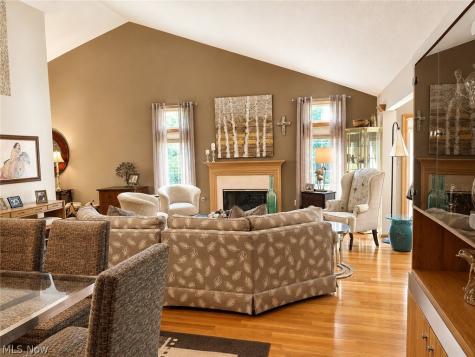 12546 Woodberry Lane Strongsville OH 44149