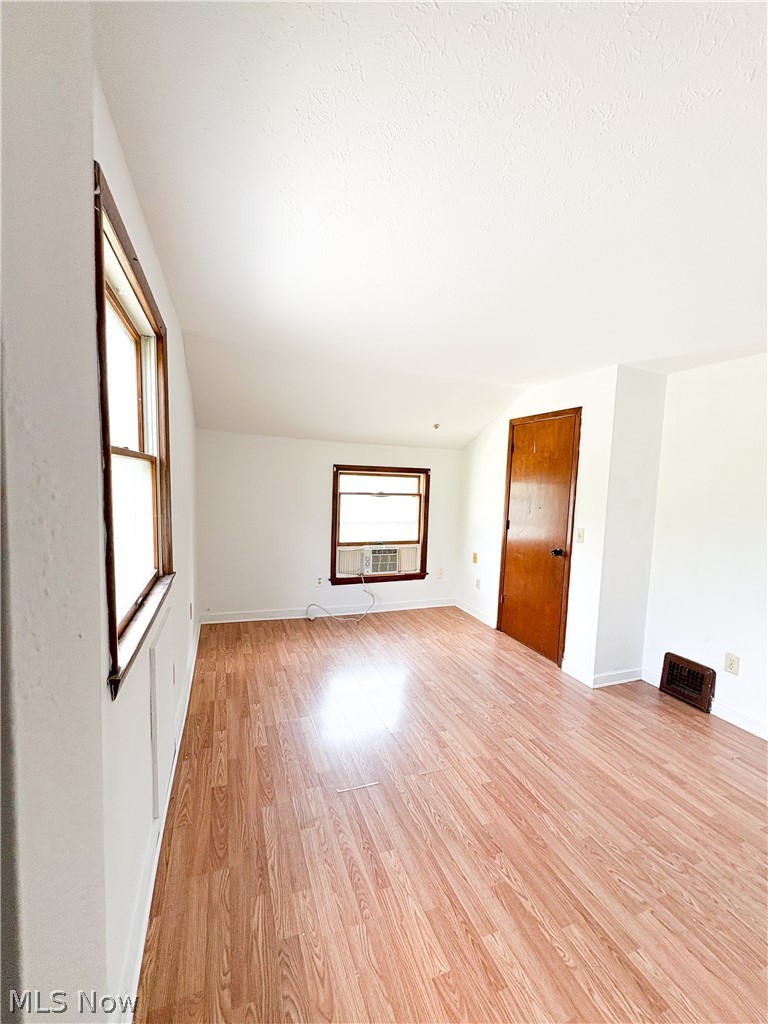 81 S Pleasant Street Oberlin OH 44074