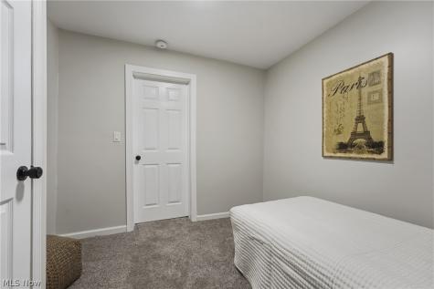 61 E Columbia Street Alliance OH 44601