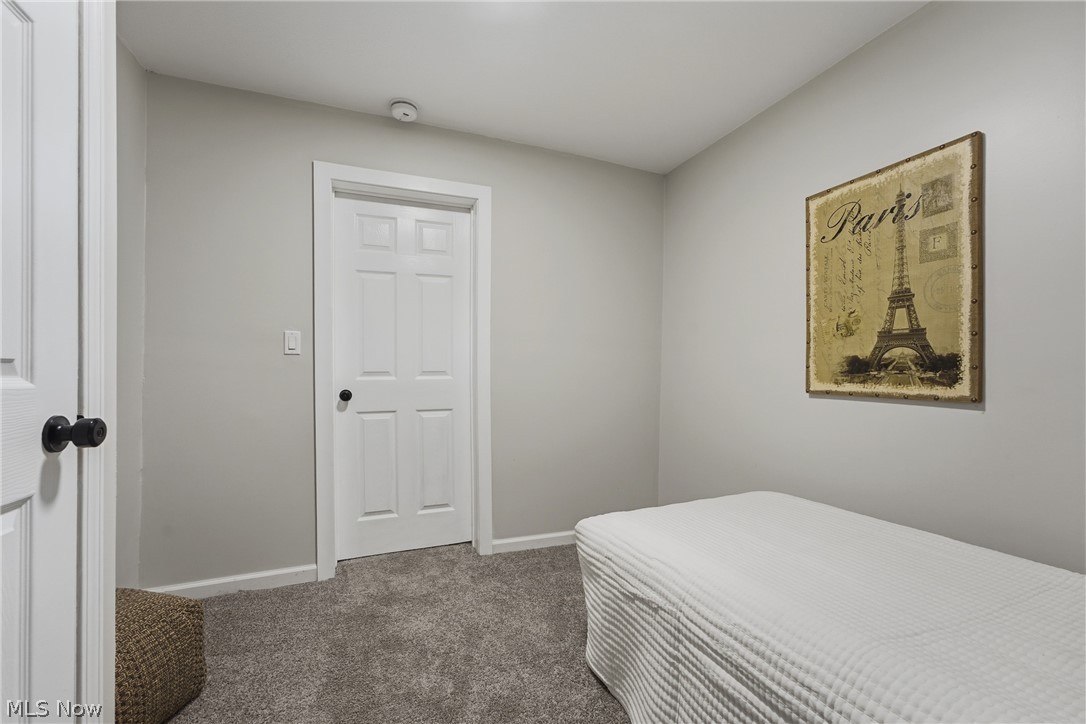 61 E Columbia Street Alliance OH 44601