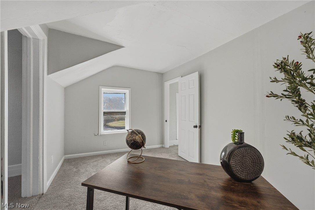 61 E Columbia Street Alliance OH 44601