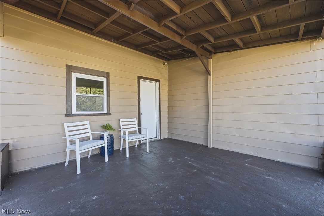 61 E Columbia Street Alliance OH 44601