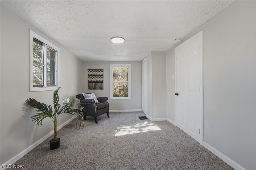 61 E Columbia Street Alliance OH 44601