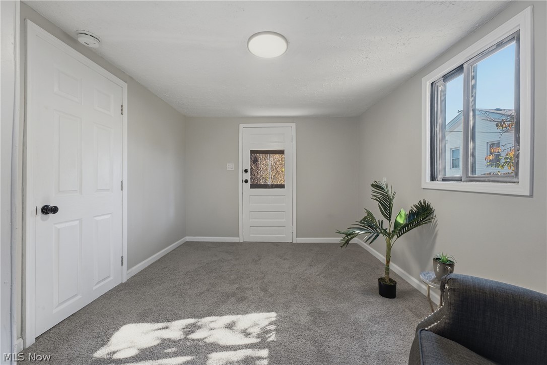 61 E Columbia Street Alliance OH 44601