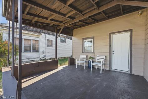 61 E Columbia Street Alliance OH 44601