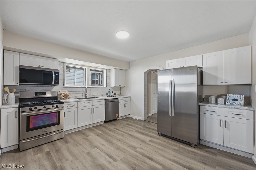 61 E Columbia Street Alliance OH 44601
