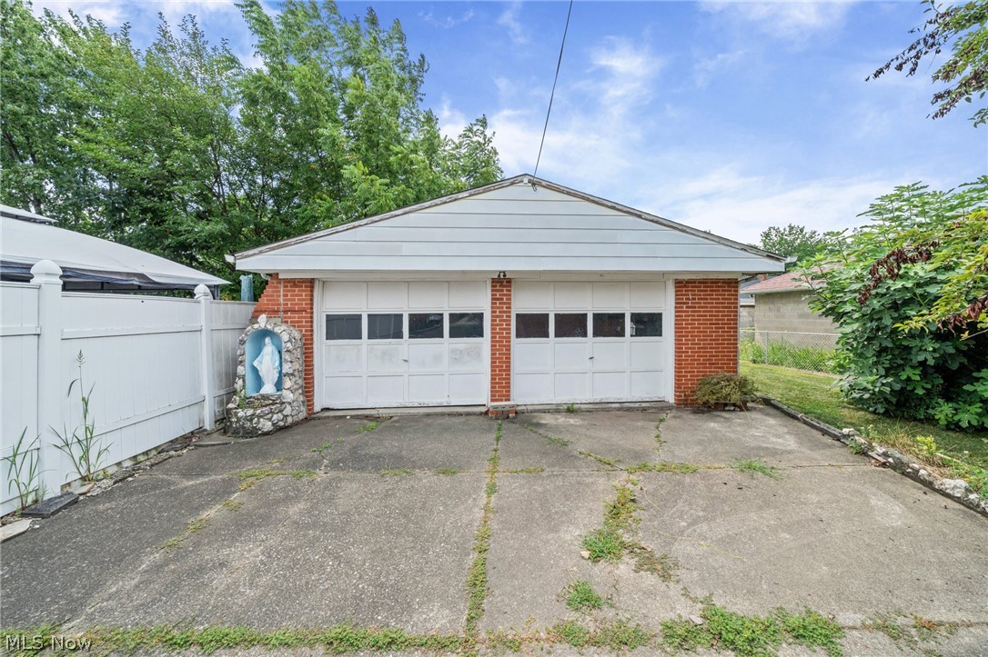5701 Wichita Avenue Cleveland OH 44144