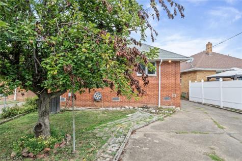 5701 Wichita Avenue Cleveland OH 44144