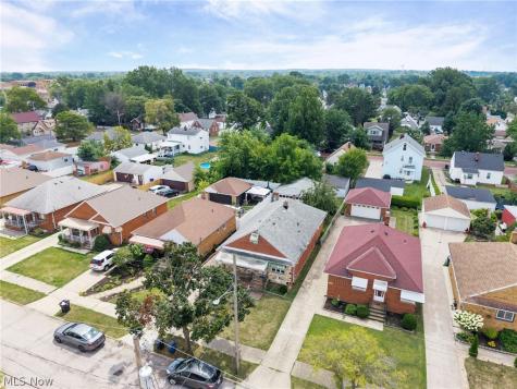 5701 Wichita Avenue Cleveland OH 44144