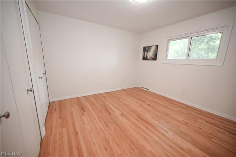 2745 Brian Drive Parma OH 44134