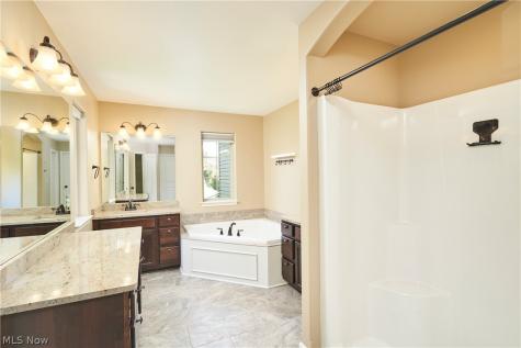 653 Archwood Road Wadsworth OH 44281