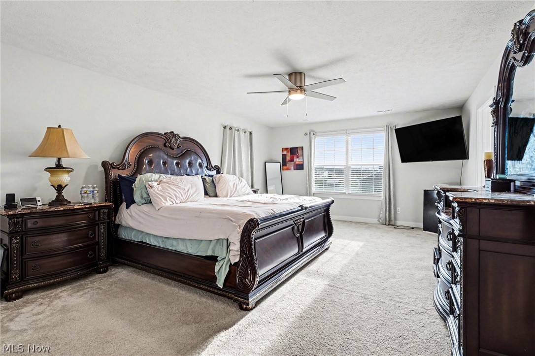 3268 Stoneleigh Road NE Canton OH 44721