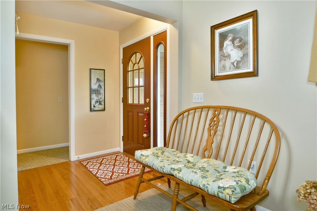 8637 Squirrel Hill Drive NE Warren OH 44484