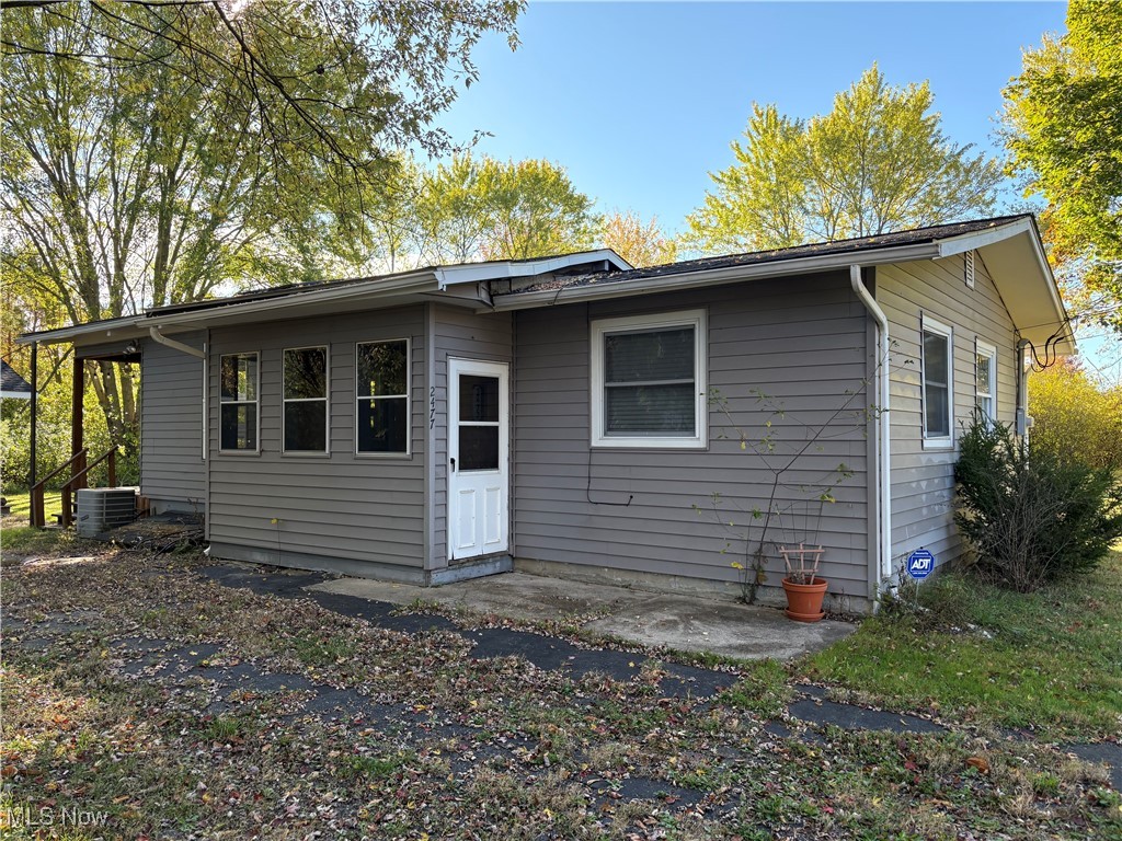 2477 Trellis Place Roaming Shores OH 44084