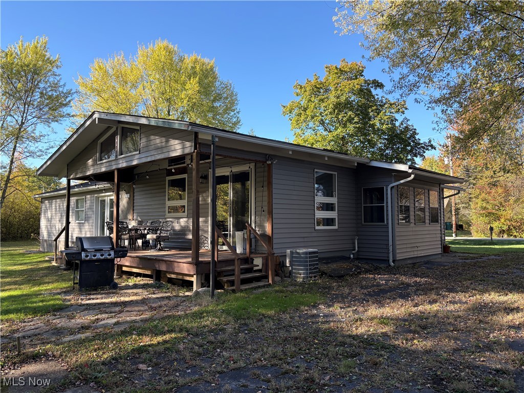2477 Trellis Place Roaming Shores OH 44084