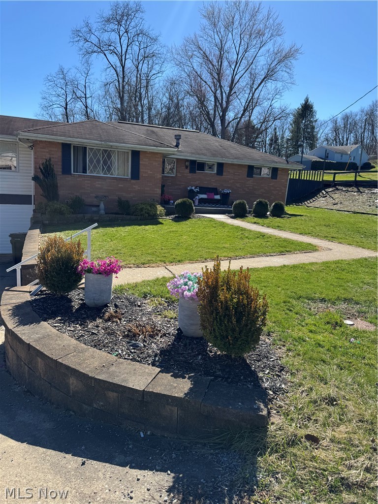 929 May Road East Liverpool OH 43920