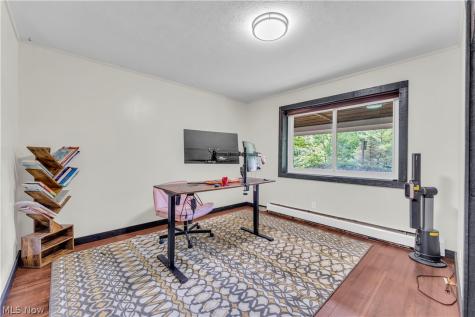 5239 Sleepy Hollow Road Valley City OH 44280