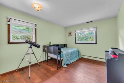 5239 Sleepy Hollow Road Valley City OH 44280