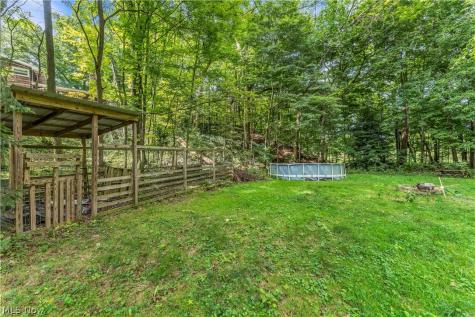 5239 Sleepy Hollow Road Valley City OH 44280