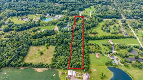 5239 Sleepy Hollow Road Valley City OH 44280