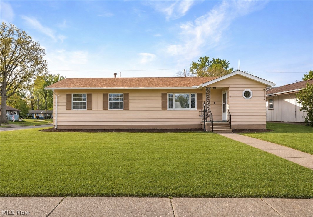 2456 Jackson Street Lorain OH 44052
