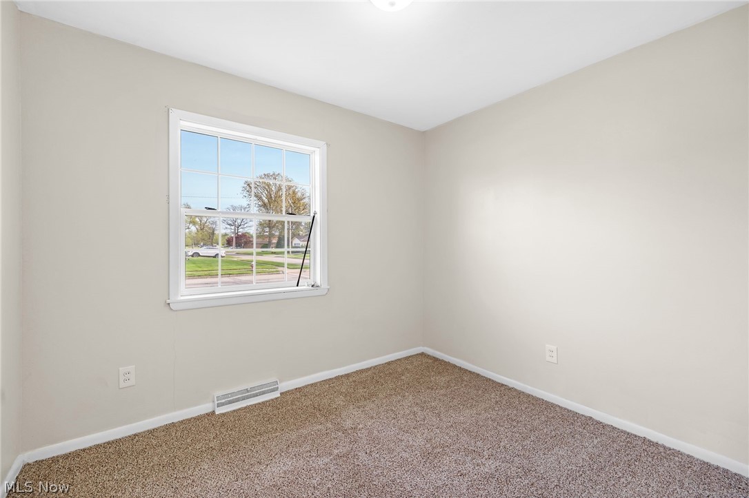 2456 Jackson Street Lorain OH 44052