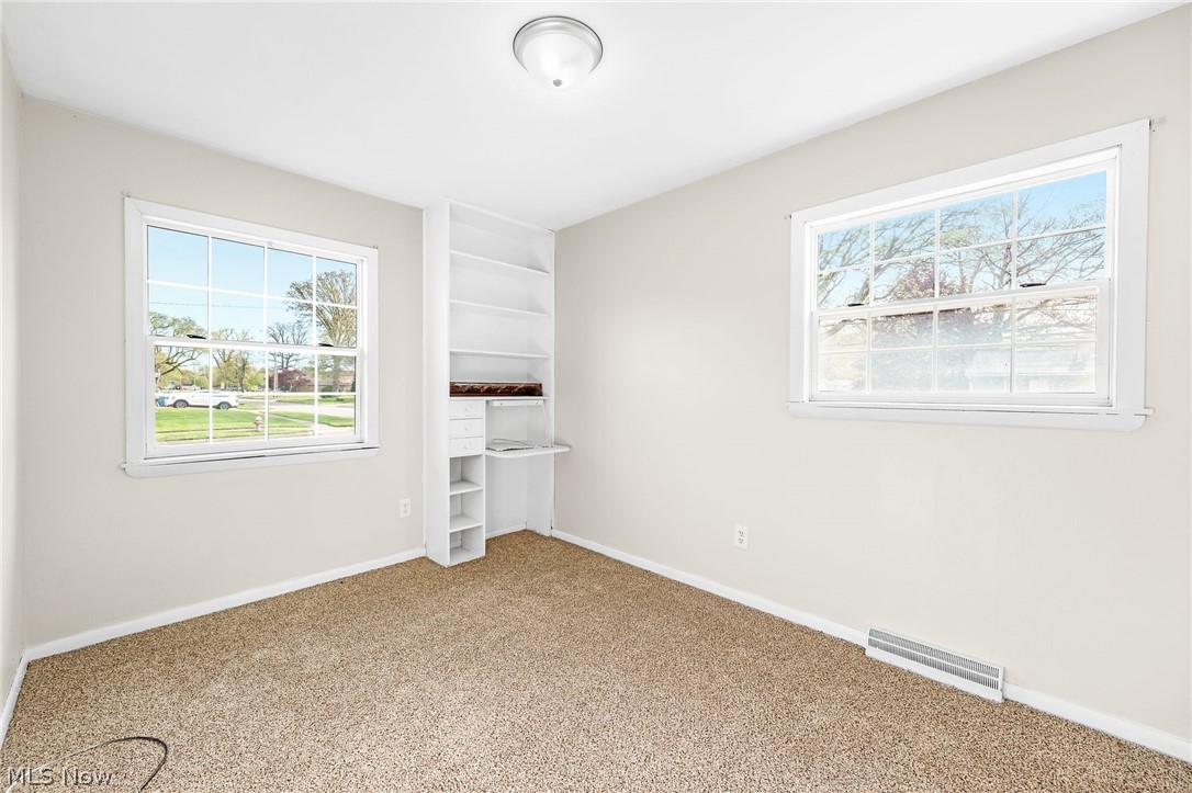 2456 Jackson Street Lorain OH 44052