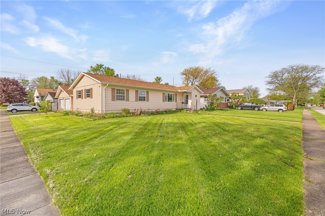 2456 Jackson Street Lorain OH 44052