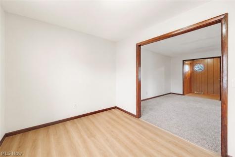 2456 Jackson Street Lorain OH 44052