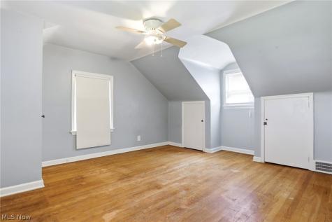 1980 Idlehurst Drive Euclid OH 44117