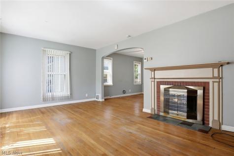 1980 Idlehurst Drive Euclid OH 44117