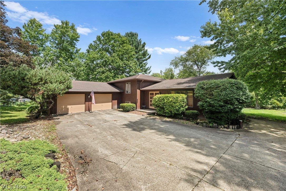 6451 Kungle Road Clinton OH 44216