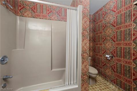 6451 Kungle Road Clinton OH 44216