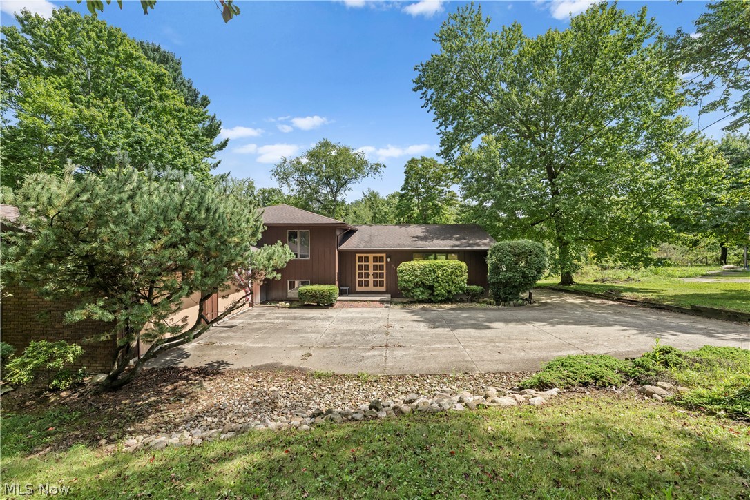 6451 Kungle Road Clinton OH 44216