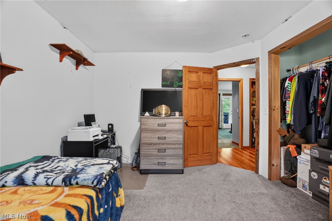4393 Middle Road Conneaut OH 44030