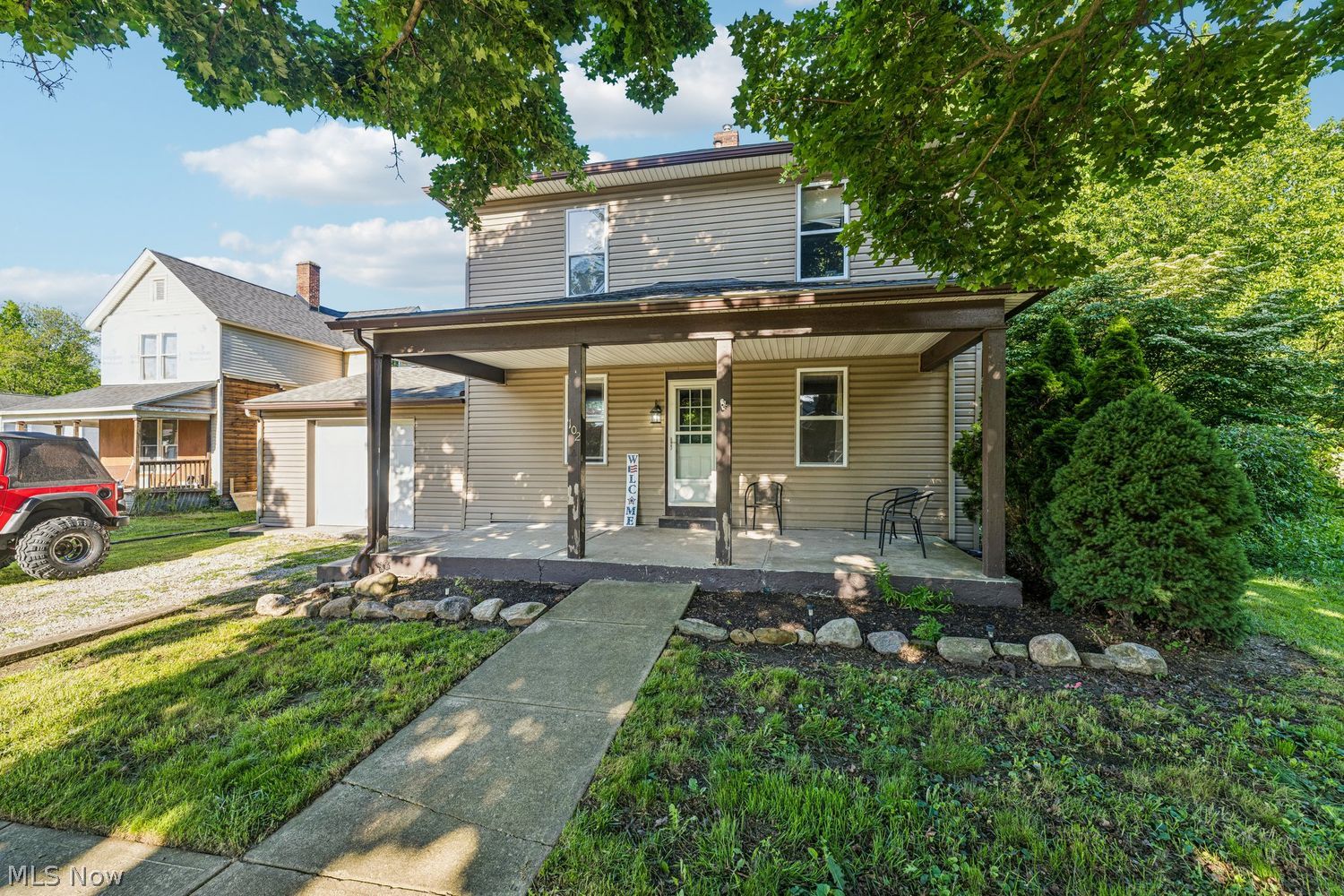 102 Maple Avenue Creston OH 44217