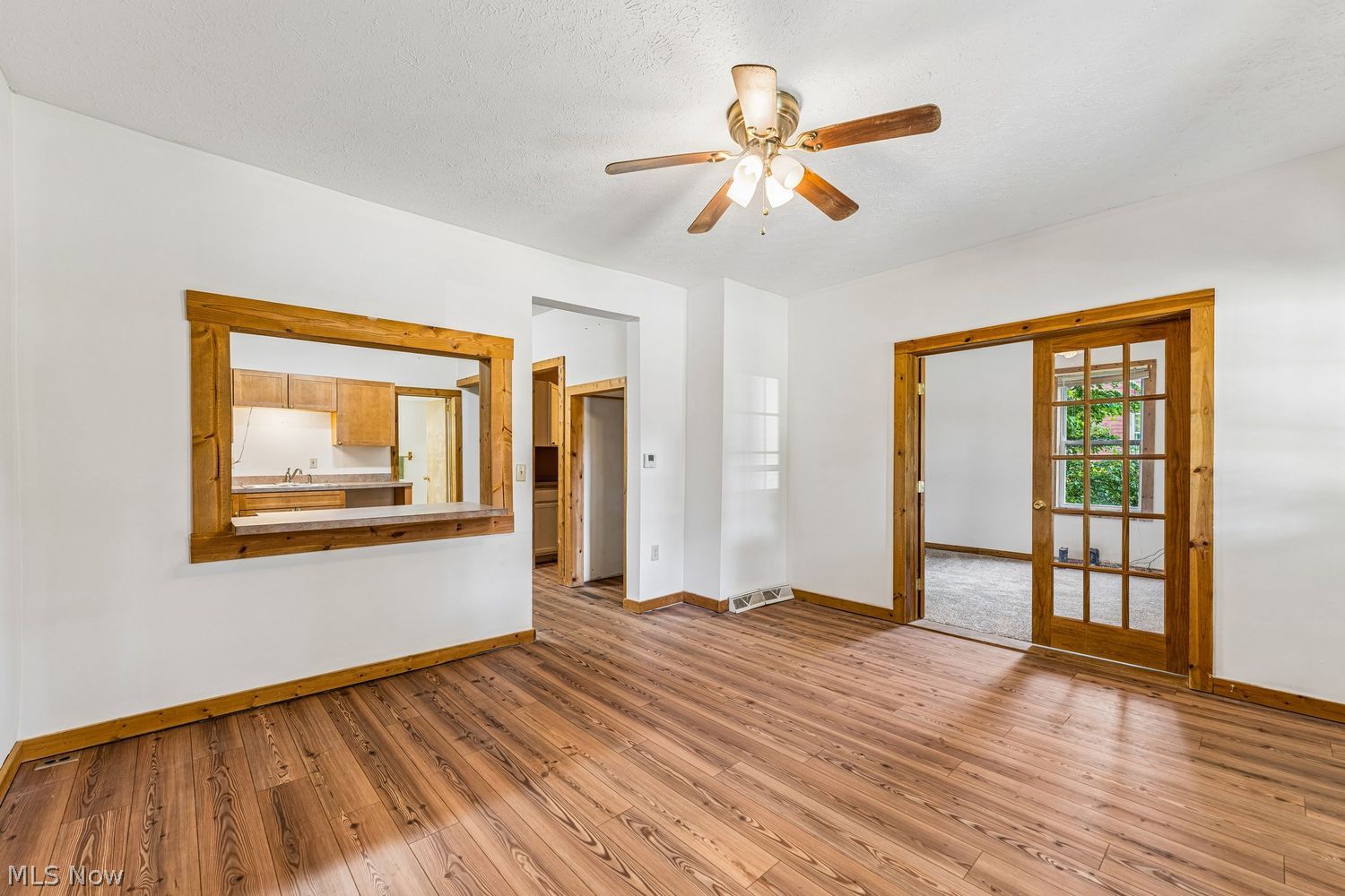 102 Maple Avenue Creston OH 44217