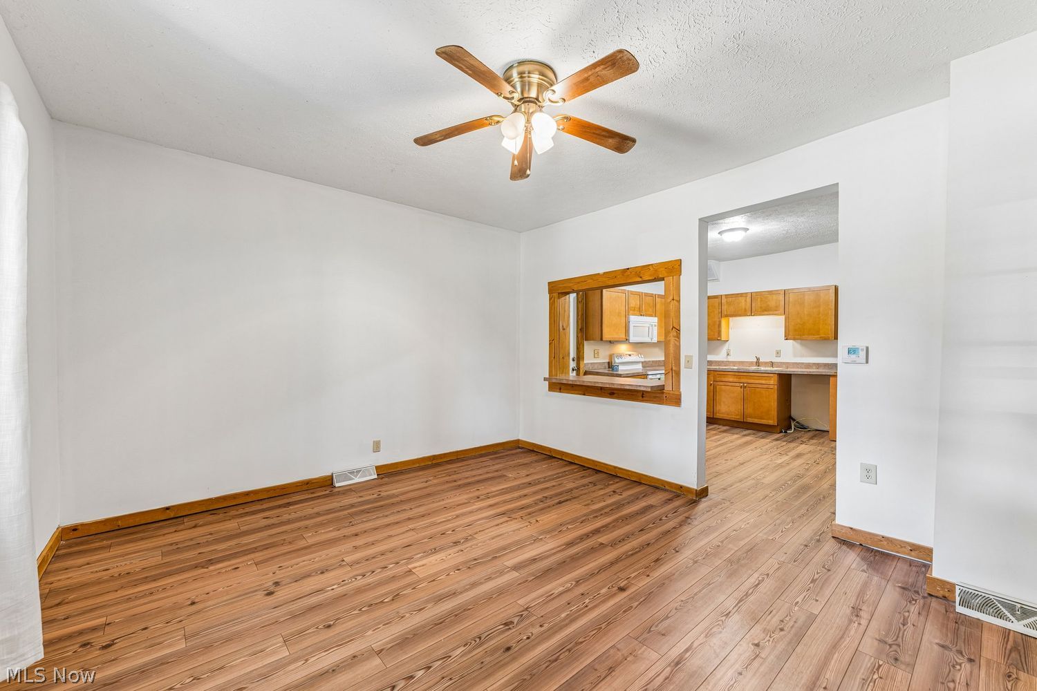 102 Maple Avenue Creston OH 44217