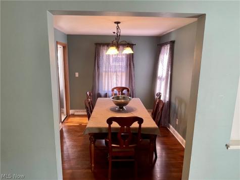 6437 Fernhurst Avenue Parma Heights OH 44130