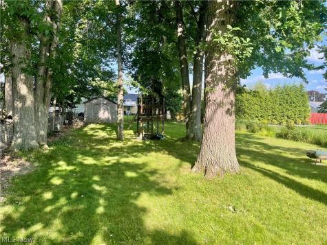 6437 Fernhurst Avenue Parma Heights OH 44130