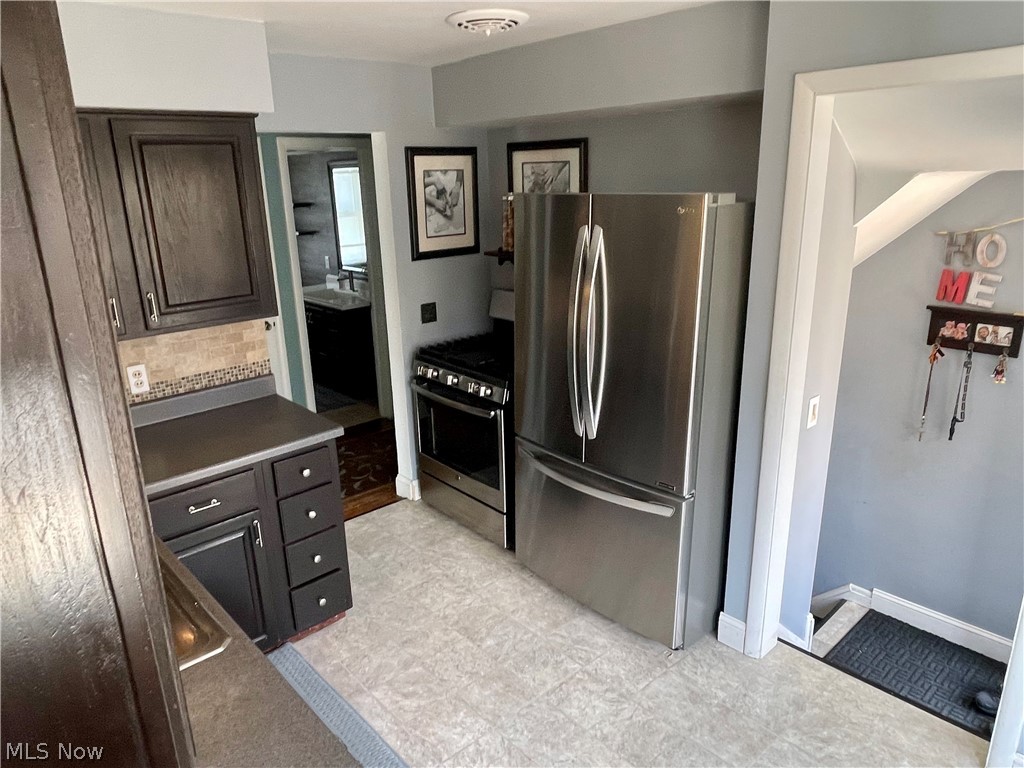 6437 Fernhurst Avenue Parma Heights OH 44130