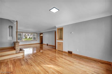 800 E 250th Street Euclid OH 44132