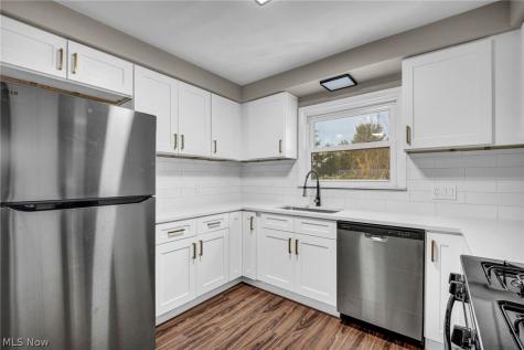 800 E 250th Street Euclid OH 44132