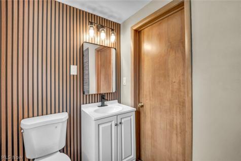 800 E 250th Street Euclid OH 44132