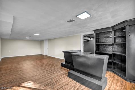 800 E 250th Street Euclid OH 44132