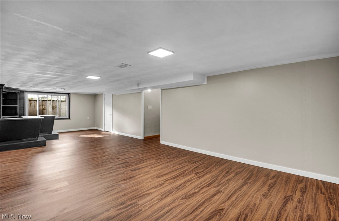 800 E 250th Street Euclid OH 44132