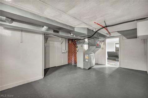 800 E 250th Street Euclid OH 44132
