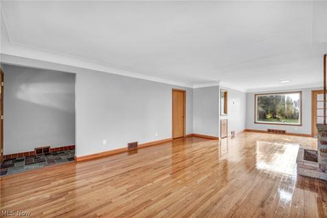 800 E 250th Street Euclid OH 44132