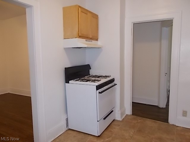 3642 Menlo Road Shaker Heights OH 44120