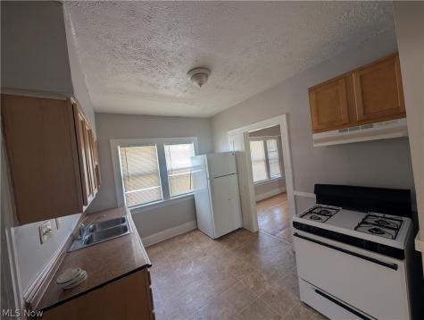 3642 Menlo Road Shaker Heights OH 44120